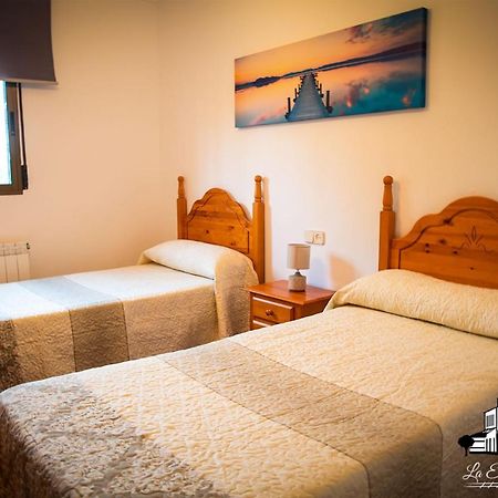 Casas Rurales La Estacion De Robledo Экстерьер фото