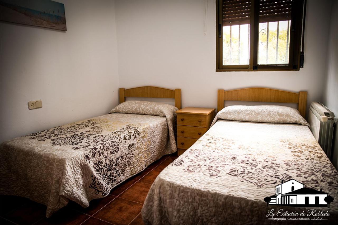 Casas Rurales La Estacion De Robledo Экстерьер фото